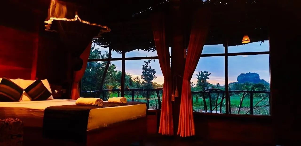 Chena Huts Eco Resort Sigiriya